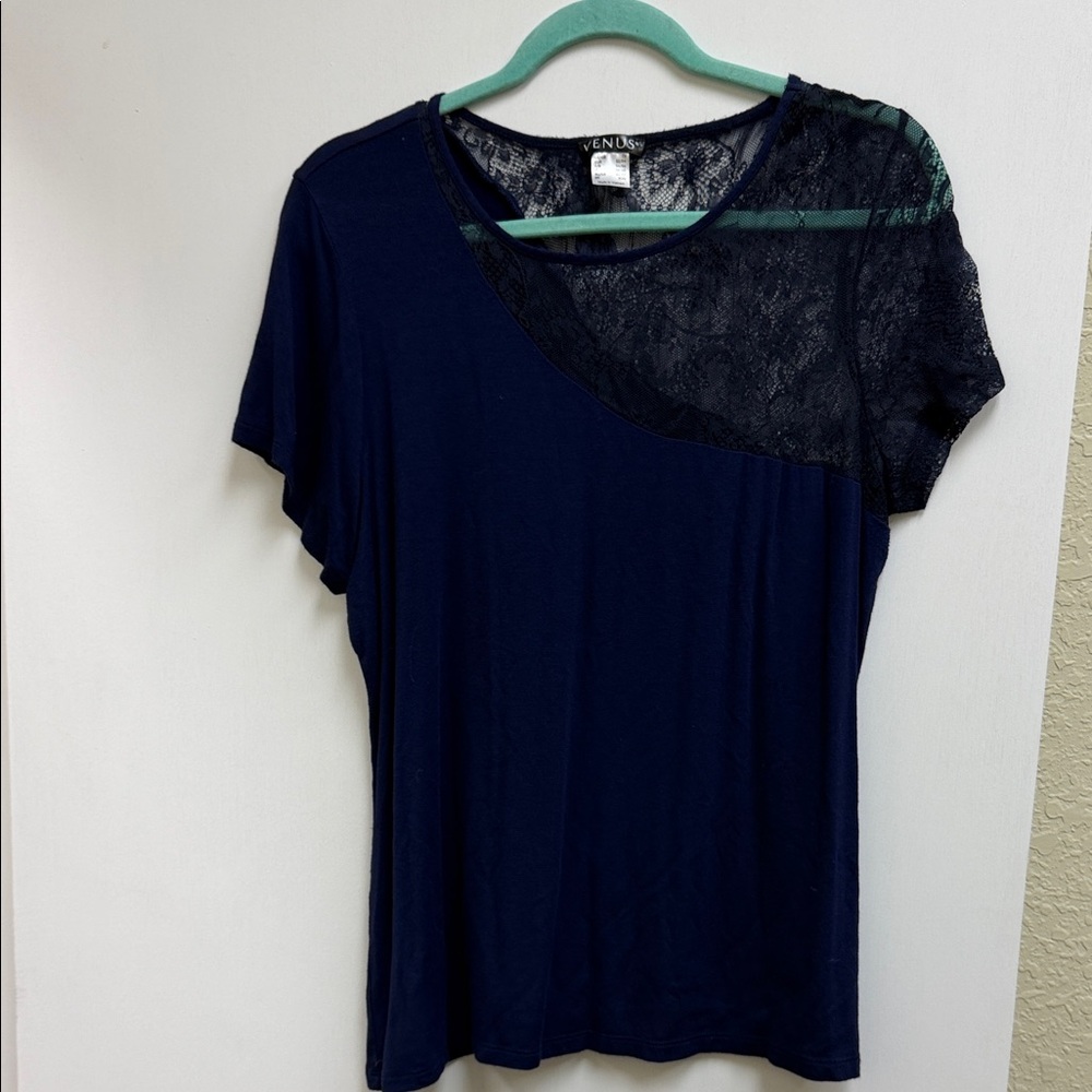 VENUS Navy and Black Lace Short Sleeve Top